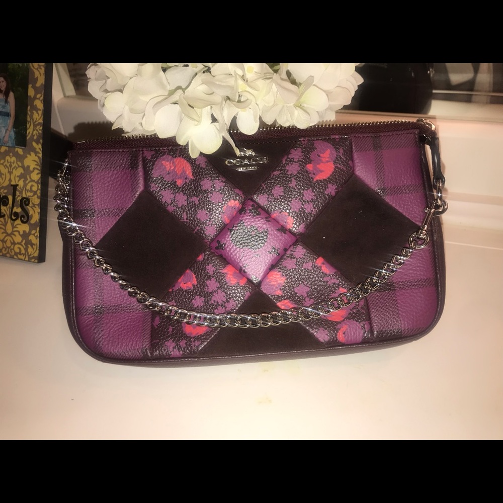 Classic Coach Wristlet